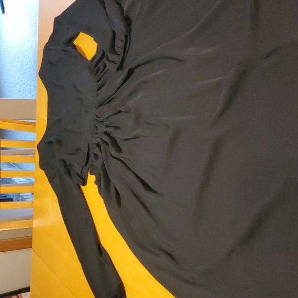 Express XS High Low Black Dress 🤩 100% polyster- lightweight & flowy design - Picture 8 of 11